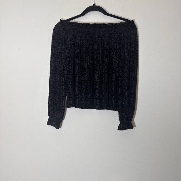 Free people A little twist velvet off the shoulder black top size XS witchy goth - Picture 3 of 13
